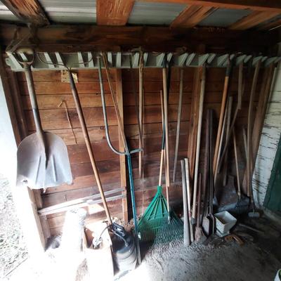 Yard Hand Tools & More (GB-BBL)