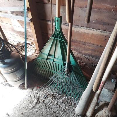 Yard Hand Tools & More (GB-BBL)