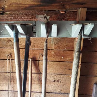 Yard Hand Tools & More (GB-BBL)