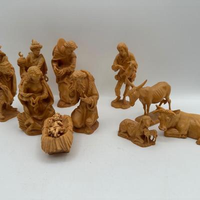 ANRI Italy Hand-carved Wood Nativity Set