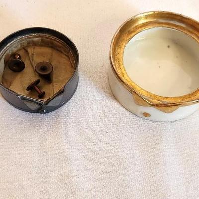 Lot #239 Sweet Pair of Men's/Women's Collar stud holders - antique