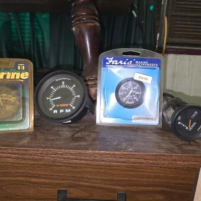 Marine gauge lot