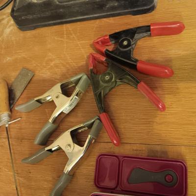DREMEL WITH ACCESSORIES & CLAMPS