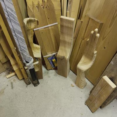 A LARGE PILE OF SCRAP LUMBER