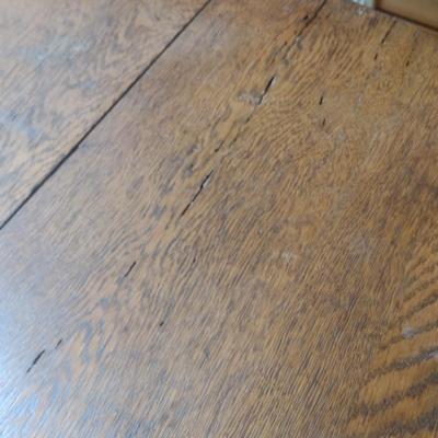 Antique Solid Oak Pedestal Dining Table