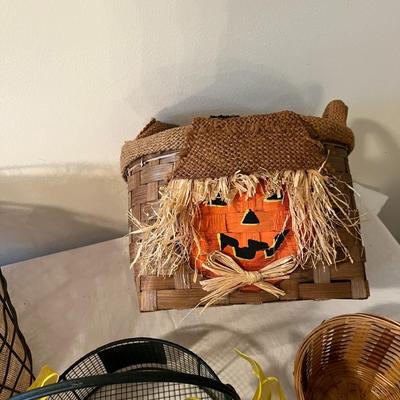 Decorative Baskets (G)