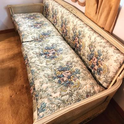 Lot #262 Hibriton Chair Company Vintage Sofa - good condition