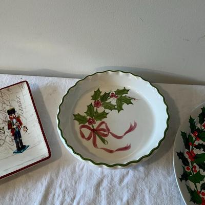 Christmas Trays and Pie Plate (DR)