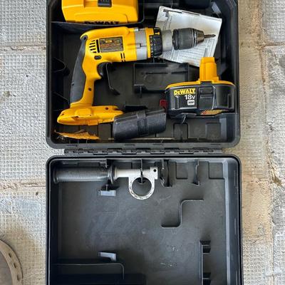 Dewalt Drill (see description)