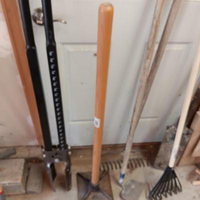 YARD TOOLS (1)