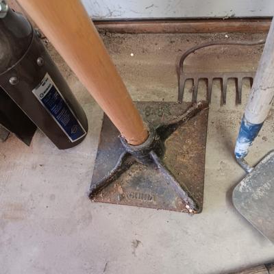 YARD TOOLS (1)