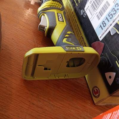 PROJECT KIT, HEAT GUN AND RYOBI CORDLESS MULTI TOOL (NO BATTERY OR CHARGER)
