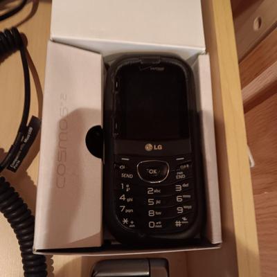 CELL PHONES, NEW DIGITAL PHOTO FRAME, ALARM CLOCK AND MORE
