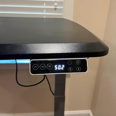 Electric Adjustable Standing Desk (BLR-MG)