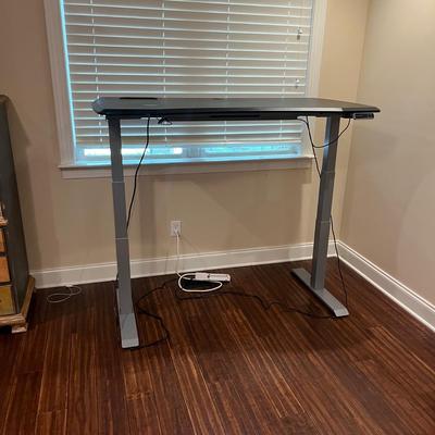 Electric Adjustable Standing Desk (BLR-MG)