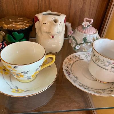 Tea, cups, and pitchers