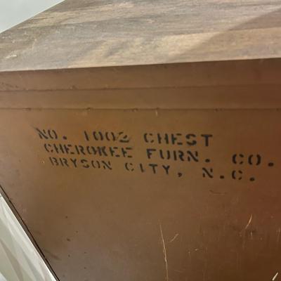 Cherokee Furniture Co. Multicolor Six Drawer Chest of Drawers (BLR-MG)