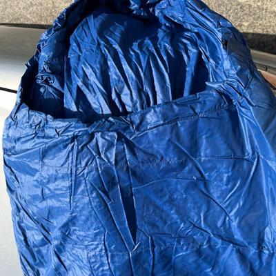 Woolrich Insulated Prime Northern Down Sleeping Bag and Sherpa Blanket (G)