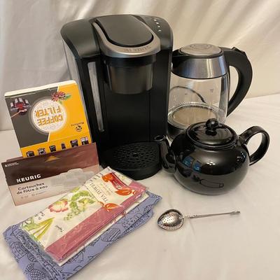 Keurig Coffee Maker & Chefman Electric Kettle (K-SS)