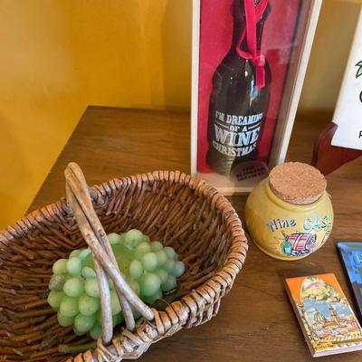 Wine theme decor