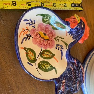 Large rooster base and canister with spoon holder