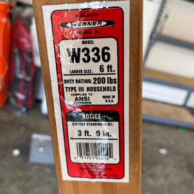 Werner Wooden 6' Step Ladder (G)