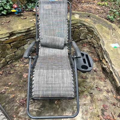 Four Zero Gravity Chairs (BW-RG)