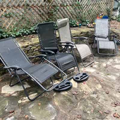 Four Zero Gravity Chairs (BW-RG)