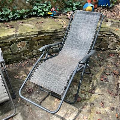 Four Zero Gravity Chairs (BW-RG)