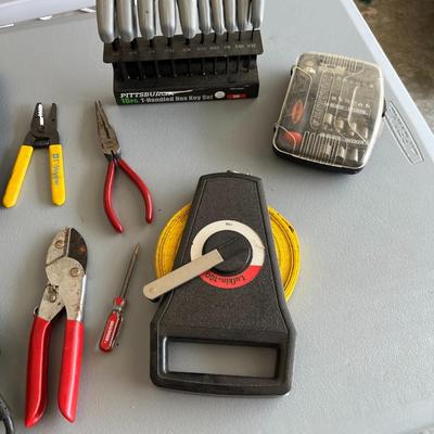 Assorted Hand Tools and Fasteners (G)