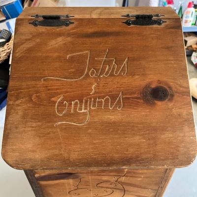 Taters and Onion Wooden Box (G)