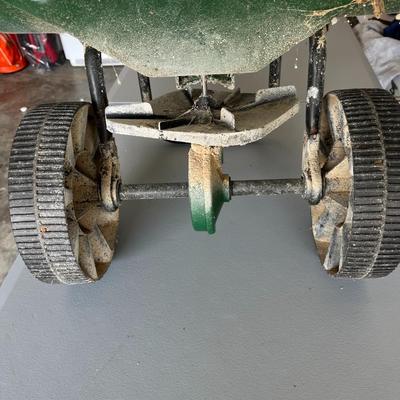 Scott's Speedy Green 2000 Spreader (G)