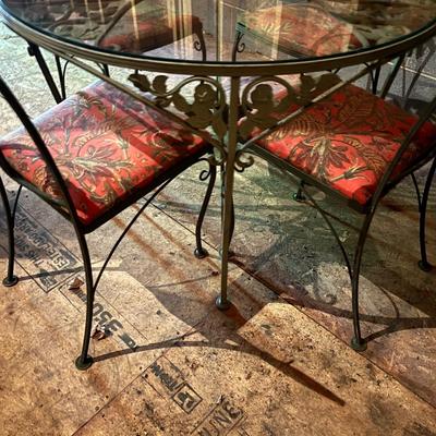 Wrought Iron Glass Top Table With Four Matching Chairs (BW-MG)