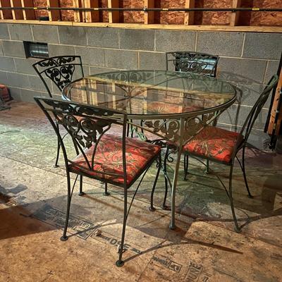 Wrought Iron Glass Top Table With Four Matching Chairs (BW-MG)