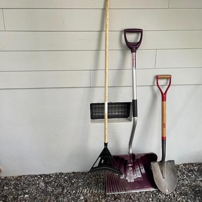 Outdoor Yard Tools (BW-MG)