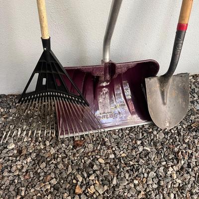 Outdoor Yard Tools (BW-MG)