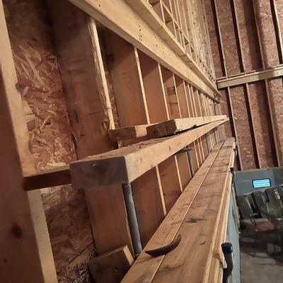 Selection of Dimensional Lumber (BW-MG)