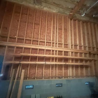 Selection of Dimensional Lumber (BW-MG)