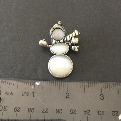 Vintage tone clear Cabochon Christmas snowman pins/brooch