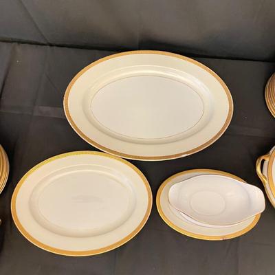 12-Person Noritake Halcyon China Set (LR-SS)