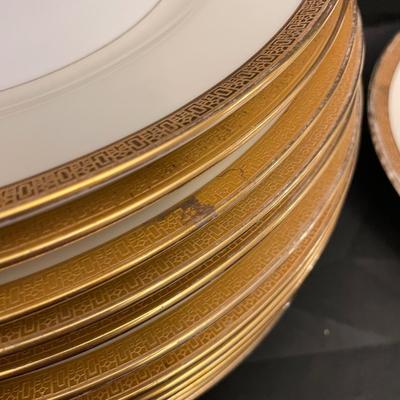 12-Person Noritake Halcyon China Set (LR-SS)