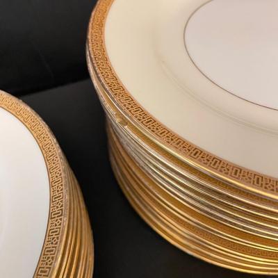 12-Person Noritake Halcyon China Set (LR-SS)