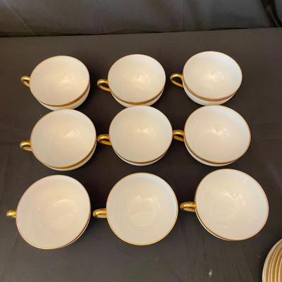12-Person Noritake Halcyon China Set (LR-SS)