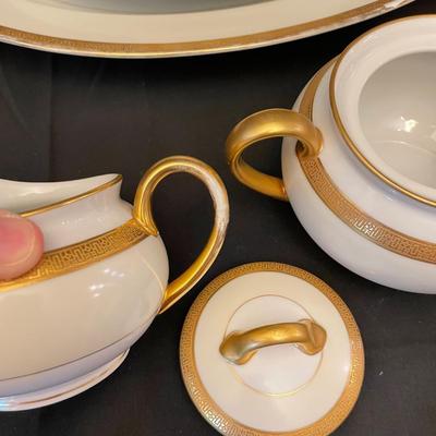 12-Person Noritake Halcyon China Set (LR-SS)