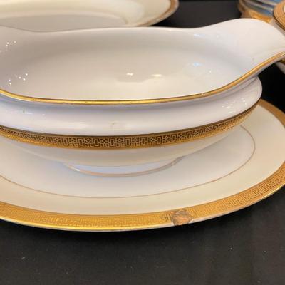 12-Person Noritake Halcyon China Set (LR-SS)