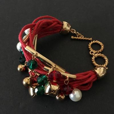 Beautiful Christmas holiday toggle bracelet