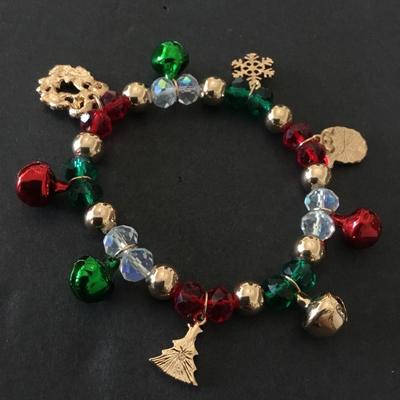 Cute holiday Christmas Crystal beaded charm stretch bracelet