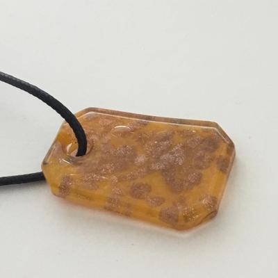 Unmarked cord type fashion necklace