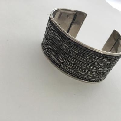 Silver tone unmarked cuff