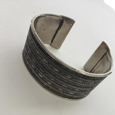 Silver tone unmarked cuff